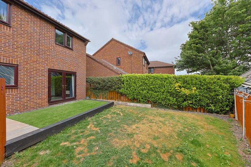 Ash Tree Close